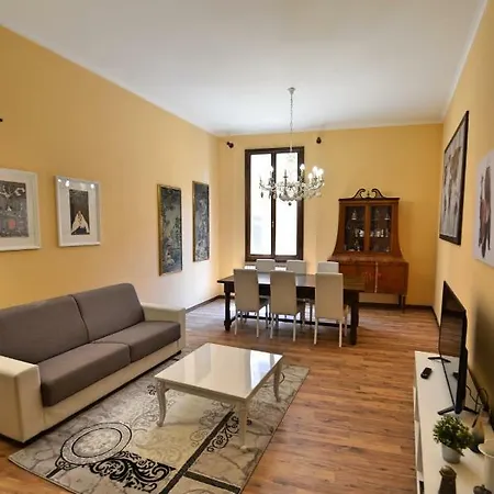 Pratello Guest house *